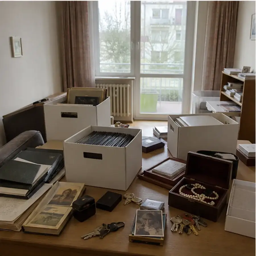 Nachlassräumung Köln: Persönliches sichern, Objekt vorbereiten – Symbolbild